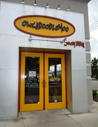  Oinkadoodlemoo on Far Hills Ave.