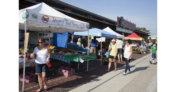 2nd Street Market welcomes new Sunday hours, farmers market