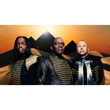 Earth, Wind & Fire at The Rose