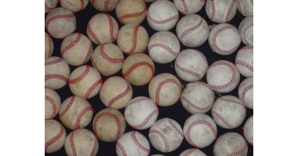 Sports Memorabilia Event in Centerville