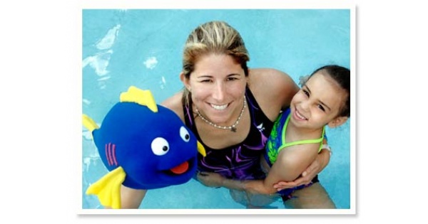 Dive-In Movie Night at the Pool: Finding Dory