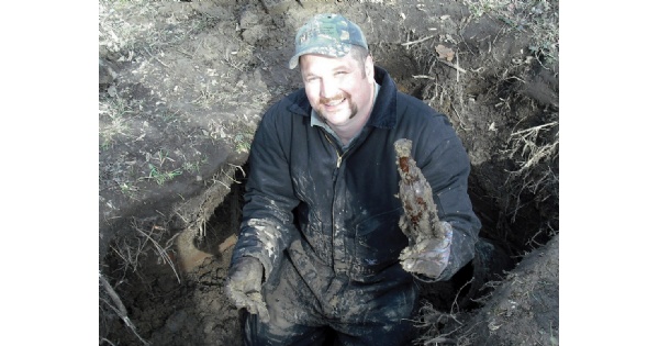 Glass from the Past with the Dayton Diggers