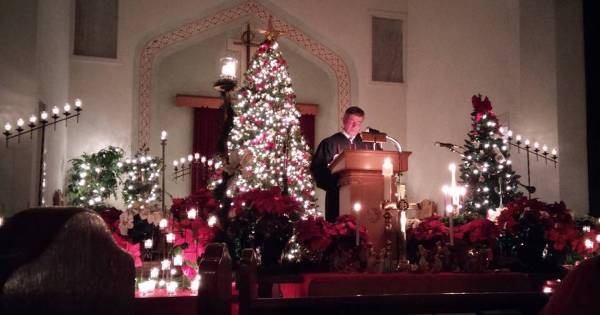 Christmas Eve Festival of Lights Worship Service