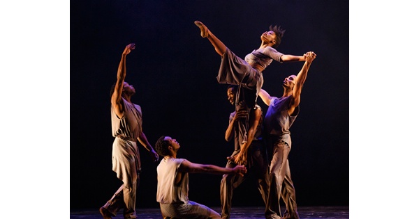 Lyric Fire: Dunbar In Motion