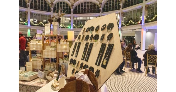 Halfway to Holly Days at the Arcade