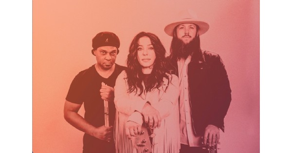 Danielle Nicole | Free Concert