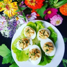 Lily's Bistro - Mothers Day Carryout