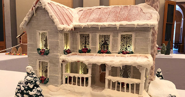 Gingerbread Houses at the Dayton Holiday Festival