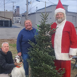 Christmas Trees, Wreaths - Good Shepherd Ministries