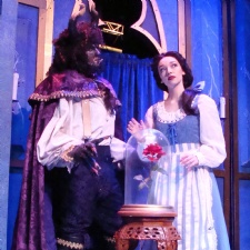Review: Beauty and the Beast at La Comedia Dinner Theatre