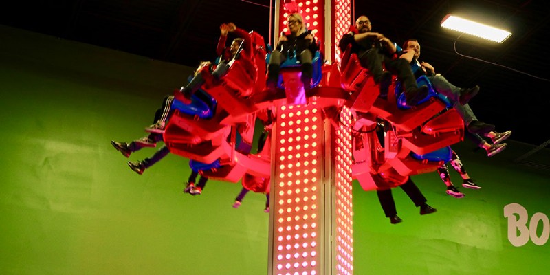 Drop Tower Ride at Scene75