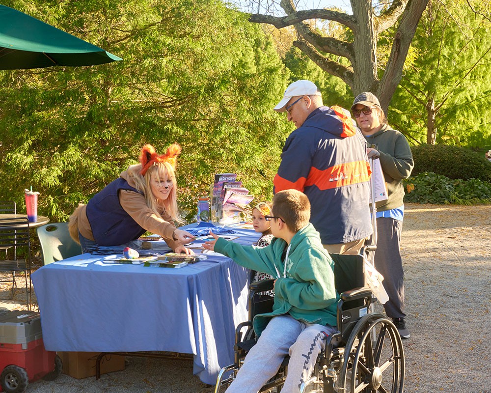 Fall Family Adventure at Wegerzyn Gardens Metropark