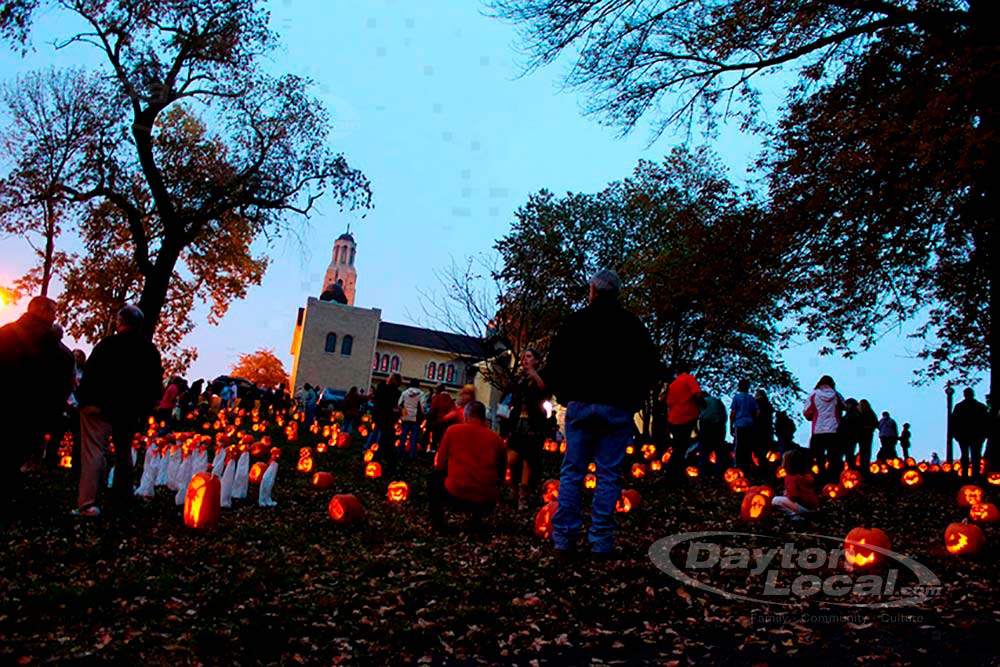 Stoddard Avenue Pumpkin Glow