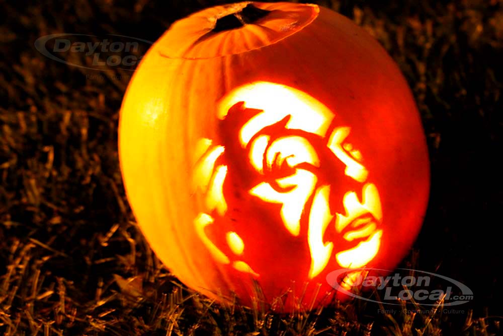 Stoddard Avenue Pumpkin Glow