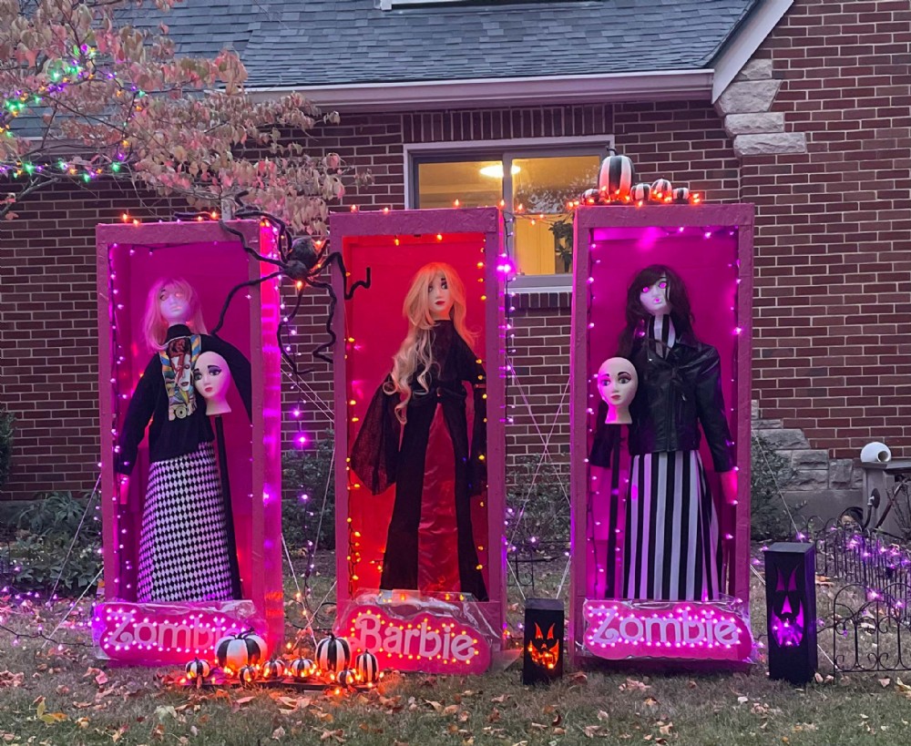 Zombie Barbies - Oakwood