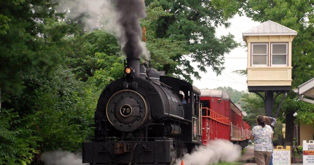 Summer Steam Train — Lebanon Mason Monroe Railroad