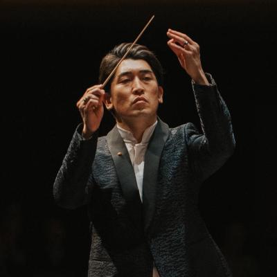 Shostakovich 5 & Festive