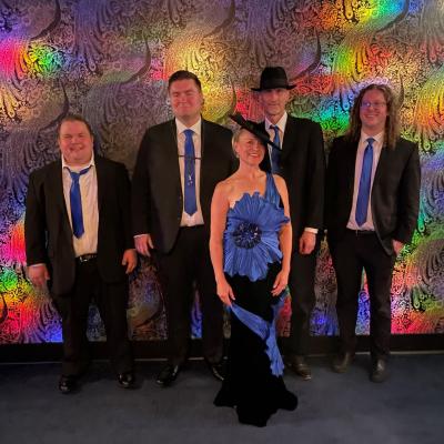 FREE Live Music from Heather & The Swing Set