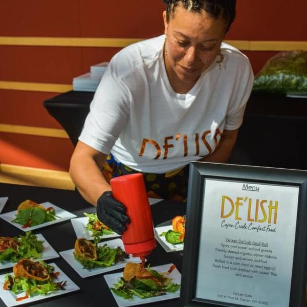 De'Lish Cafe food truck at Miami Valley Sports Bar