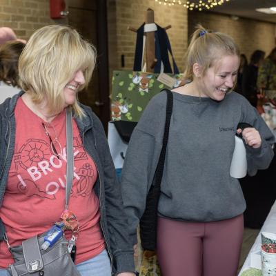 Holiday Arts & Craft Show