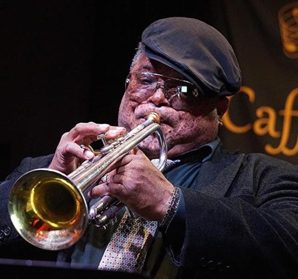 Live Music from Mike Wade & The Mighty Groovers at Whisperz Speakeasy