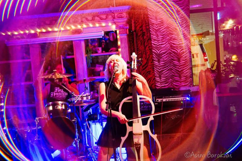 LUNG, Nick Kizirnis, Wujeria and Nervous Verbs at Yellow Cab Tavern