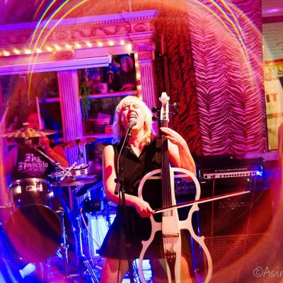 LUNG, Nick Kizirnis, Wujeria and Nervous Verbs at Yellow Cab Tavern