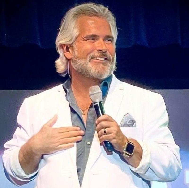 The Gambler Returns: Kenny Rogers Tribute