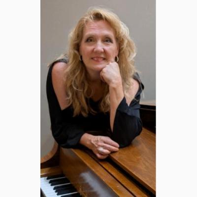 Live Music from Jeanne Phillips Trio at Whisperz Speakeasy