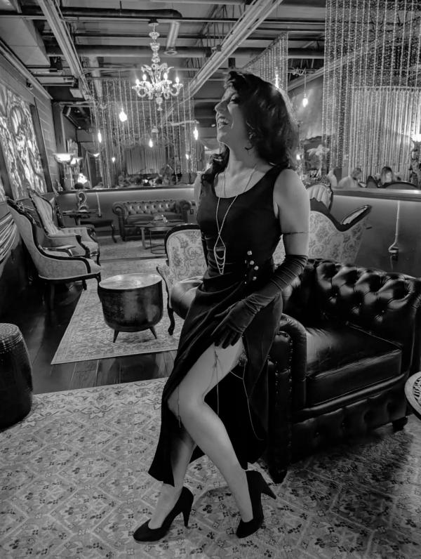 Live music from Glad Rags & Giggle Water at Whisperz Speakeasy