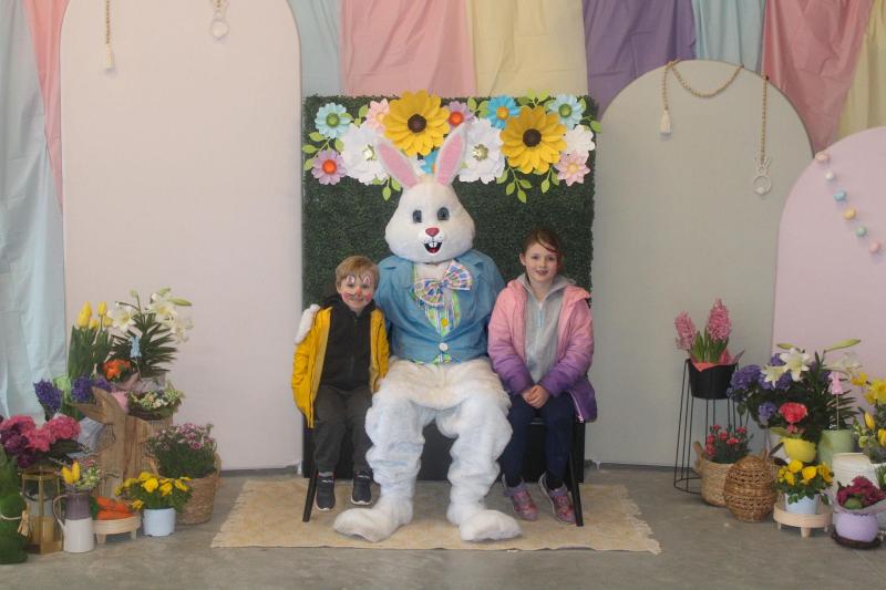 Photos with the Easter Bunny - Austin Landing