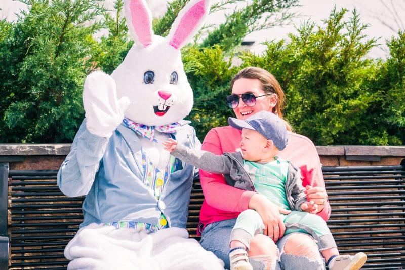 Easter Bunny at Austin Landing