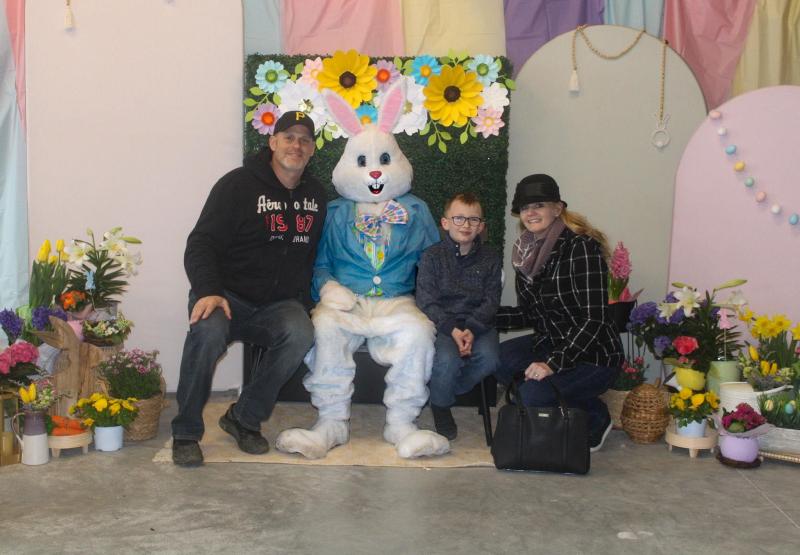 Photos with the Easter Bunny - Austin Landing