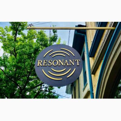 Resonant